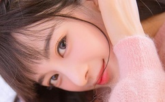 校花被三人拖去野外爆